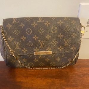 Louis Vuitton Favorite MM